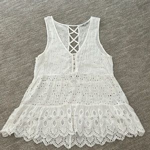 White tank